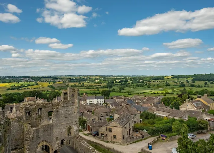 The Old Manse Leyburn